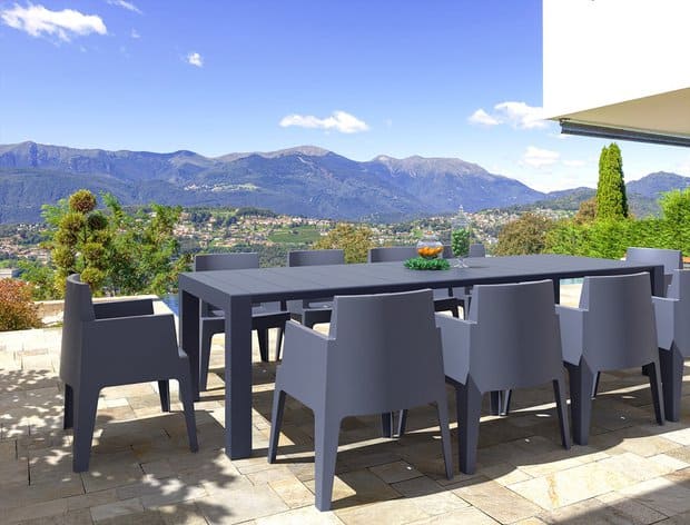 Yeni çalışma alanlarımız balkon ve bahçelere uygun mobilya seçimi
