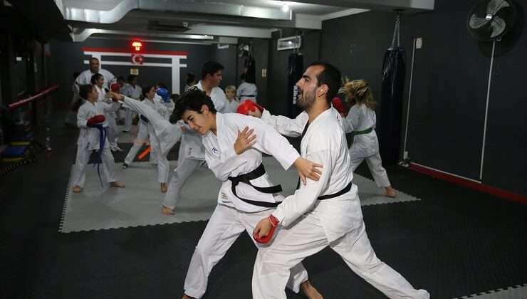 İşitme engelli Rifat Can’ın hedefi karatede dünya şampiyonluğu