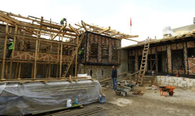 Muğla’daki tarihi konakta restorasyon çalışmaları devam ediyor