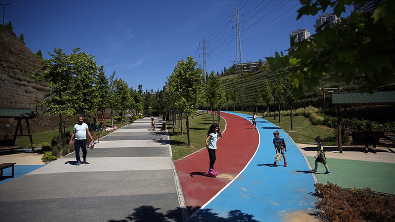 Çevre, Şehircilik Bakanlığı duyurdu: Park alanlarına aile sağlığı merkezi yapılmasına izin verildi