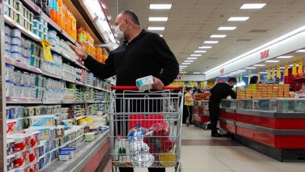Enflasyondan kaçan özel markalı ürünlere koştu