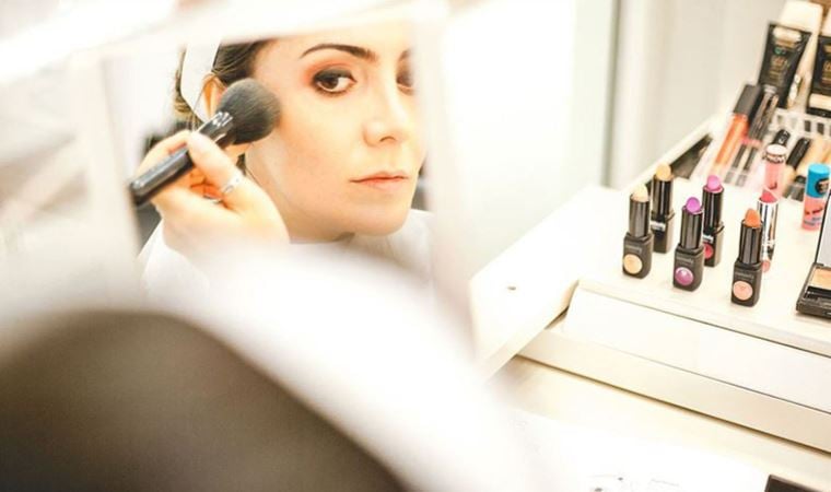 Gebelikte kullanılan kozmetik ürünlere dikkat: ‘Yemediğiniz ürünü cildinize sürmeyin!’