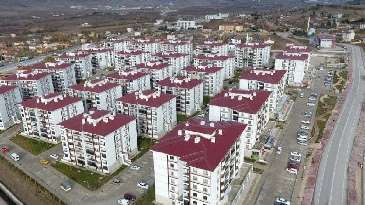 ‘İlk Evim, İlk İş Yerim’ projesinde 64 ilde kuralar tamamlandı