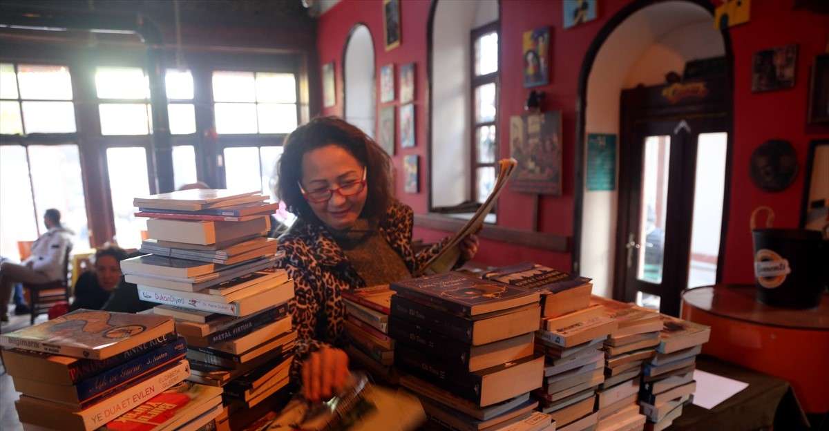 Muğla’da depremzede çocuklar yararına kitap mezadı düzenlendi