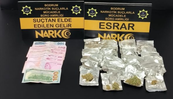 Bodrum’da uyuşturucu satarken suçüstü yakalanan zanlı tutuklandı