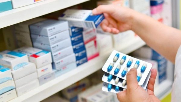 Eczacılardan SGK’ya çağrı: İlaç sorgulama geçici olarak kaldırılmalı