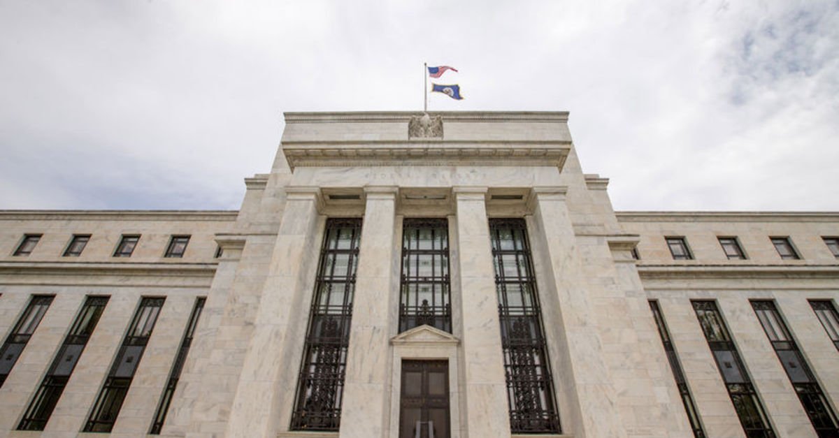 Fed faiz artış hızını azalttı