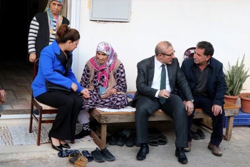 Gaziantepli depremzede çift, ikiz bebeklerini Fethiye’de kucaklarına aldı