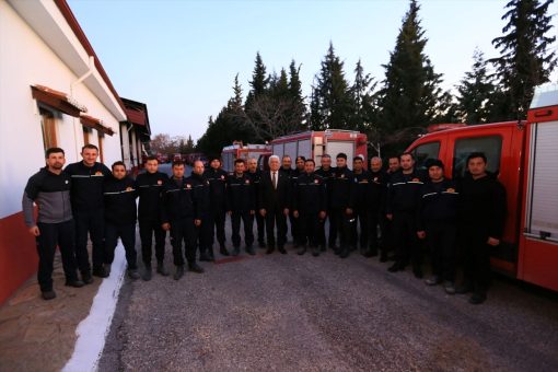 Hatay’da 28 kişiyi enkazdan kurtaran itfaiye ekibi Muğla’ya döndü