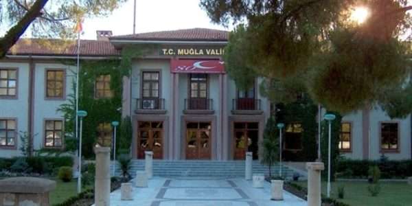 Muğla Valiliğinden depremzedelerden “yüksek kira” istenmesine ilişkin yaptırım uyarısı