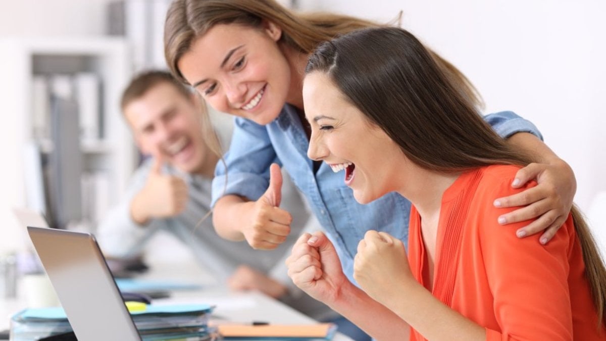 İş yerindeki arkadaşlıklar, kadınları sağlıklı tutuyor