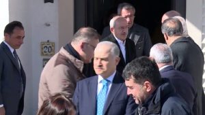 Kılıçdaroğlu’ndan, Baykal’ın ailesine taziye ziyareti