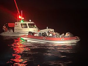 Muğla açıklarında 13 düzensiz göçmen kurtarıldı