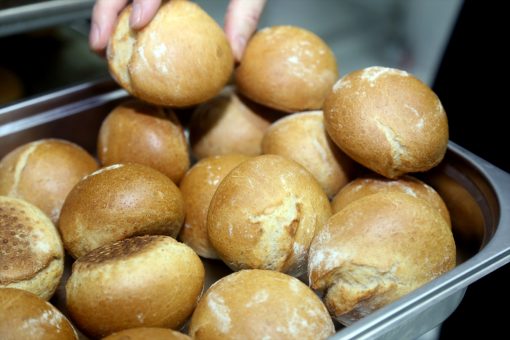 Muğla’da meslek lisesinde besin değeri zenginleştirilmiş “okul çöreği” üretildi