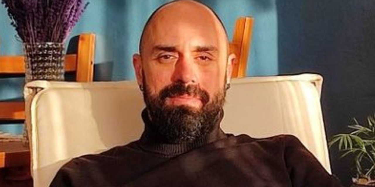 Siyaset bilimci Özgün Emre Koç ‘deprem tweetleri’ sebebiyle gözaltına alındı