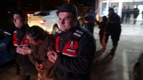 Muğla’da yakılarak öldürüldüğü öne sürülen kadının eşi, kayınvalidesi ve kayınbiraderi tutuklandı