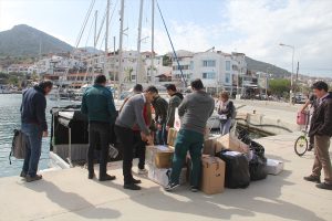 Sömbeki Adası’ndan Datça’daki depremzedeler için 62 koli yardım malzemesi