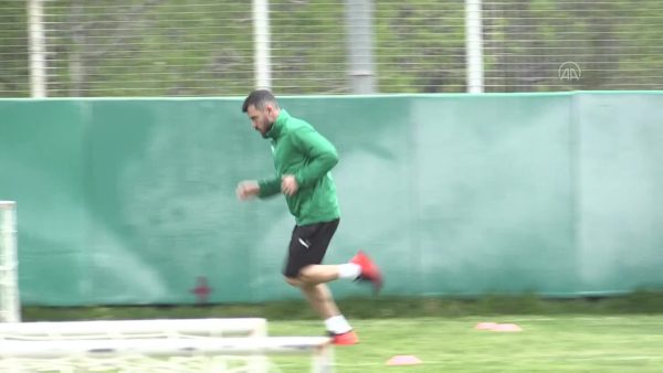Yekta Kurtuluş, eski takımı Galatasaray’ı şampiyonluğa yakın görüyor