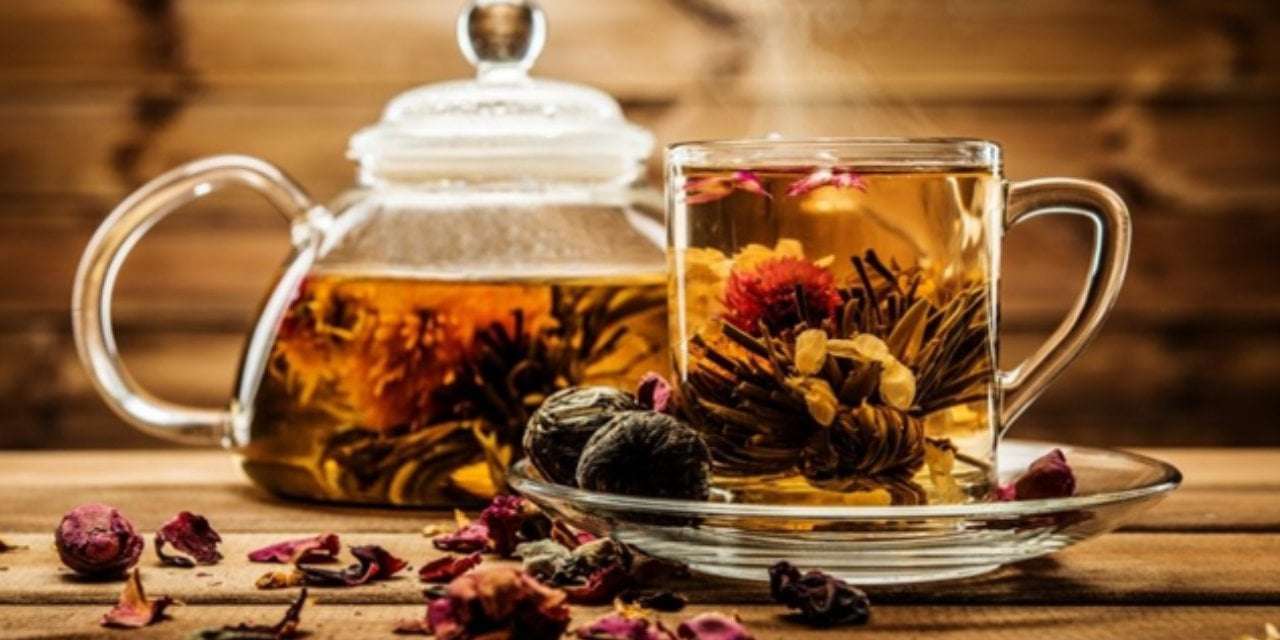 Bayramda şeker ve tatlıları fazla kaçıranlar dikkat! İşte ödem attırıcı çay tarifleri…