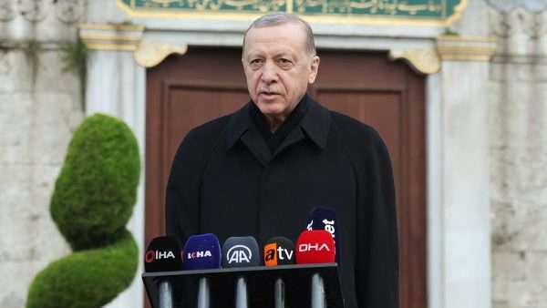 Erdoğan: Bazı parti başkanları gibi rant beklentisi içerisinde değilim