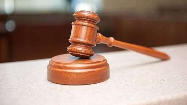 13 yaşındaki çocuk,  ‘cumhurbaşkanına hakaret’ suçlamasıyla hakim karşısına çıktı