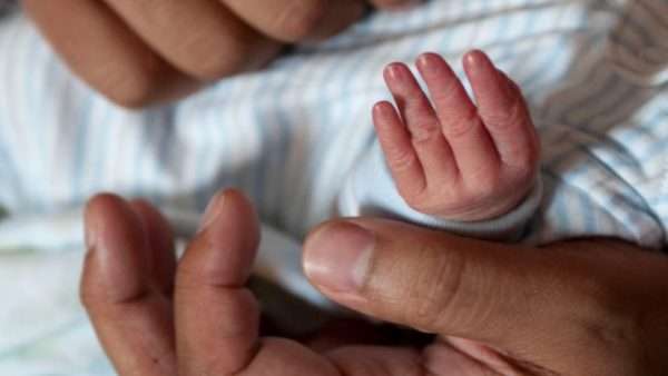 3 kişinin DNA’sını taşıyan bir bebek dünyaya geldi
