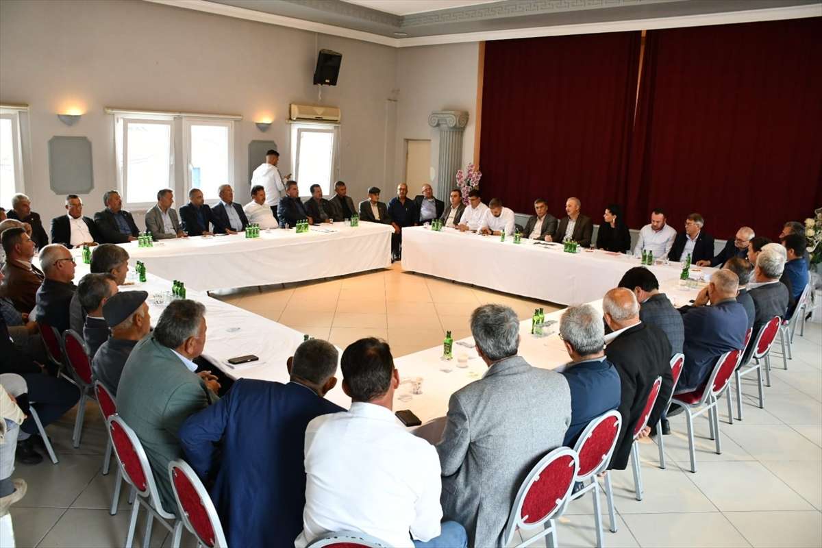 AK Parti Muğla Milletvekili Mete, Yatağan’da muhtar ve mermercilerle buluştu