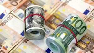 Dolar kuru 20 TL seviyesine yaklaştı