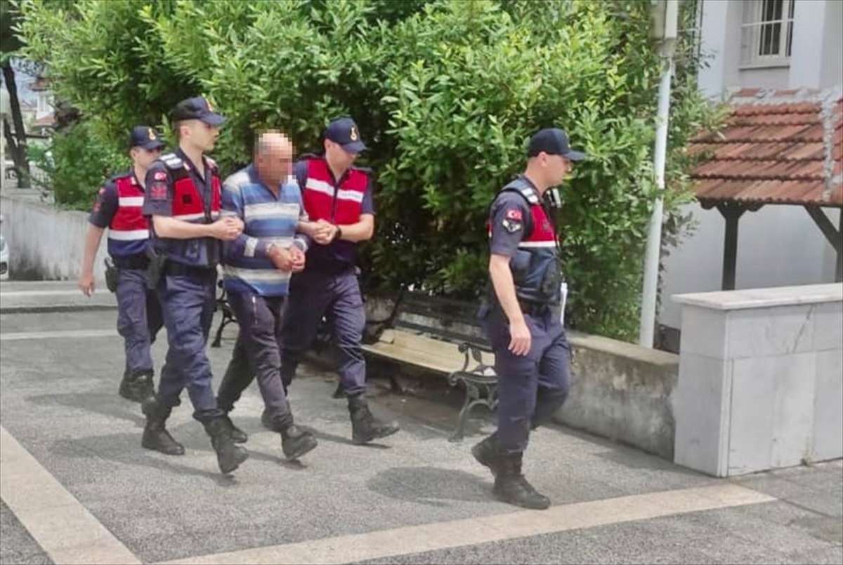 Muğla’da bir kadın evinin balkonunda av tüfeğiyle öldürüldü