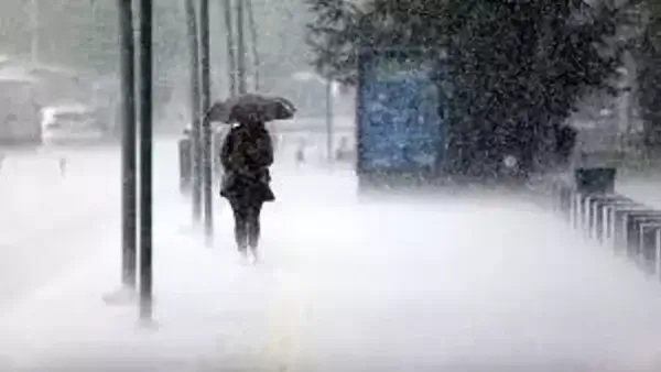 Ege Bölgesi ile Eskişehir ve Kütahya için gök gürültülü sağanak uyarısı