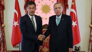 İsmail Saymaz, Erdoğan ile Sinan Oğan görüşmesinin perde arkasını anlattı