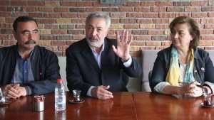 Mehmet Aslantuğ: İktidar, hiçbir şey yokmuş gibi yeniden sorumluluk istiyor, öyle yağma yok