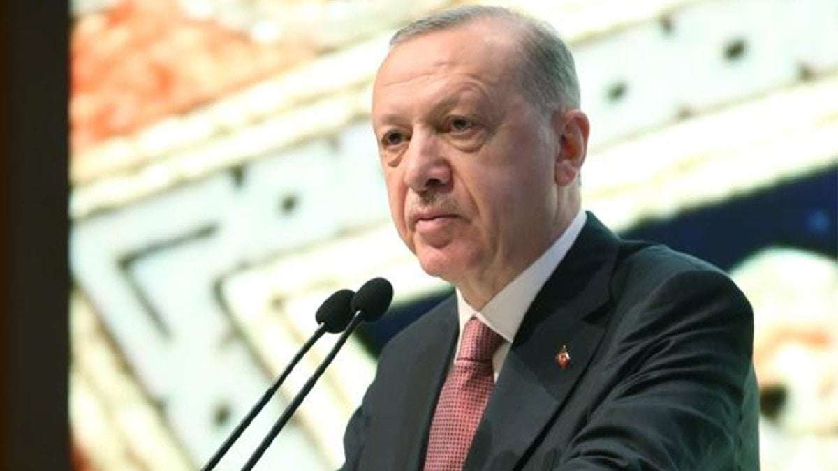Saadet Partisi’nden dikkat çeken Erdoğan videosu