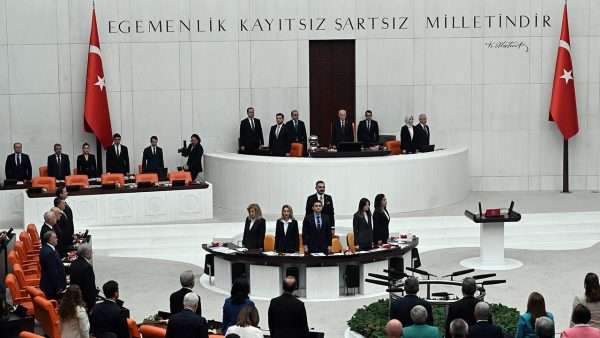 28. Dönem milletvekilleri yemin etti