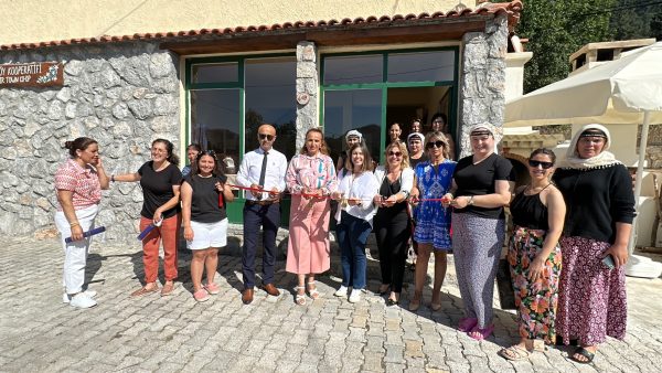 OPET Doğaya Saygı Projesi kapsamında eğitim alan Bayır köyü kadınları el emeklerini sergiledi