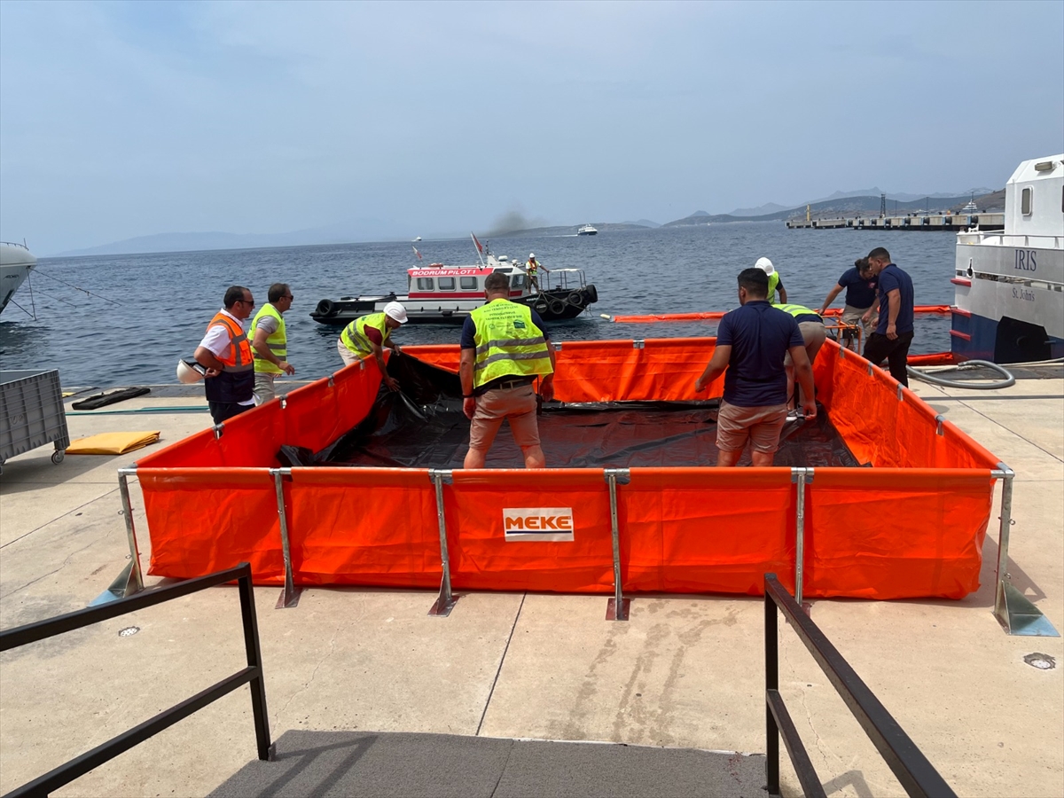 Bodrum’da deniz kirliliğine acil müdahale tatbikatı yapıldı