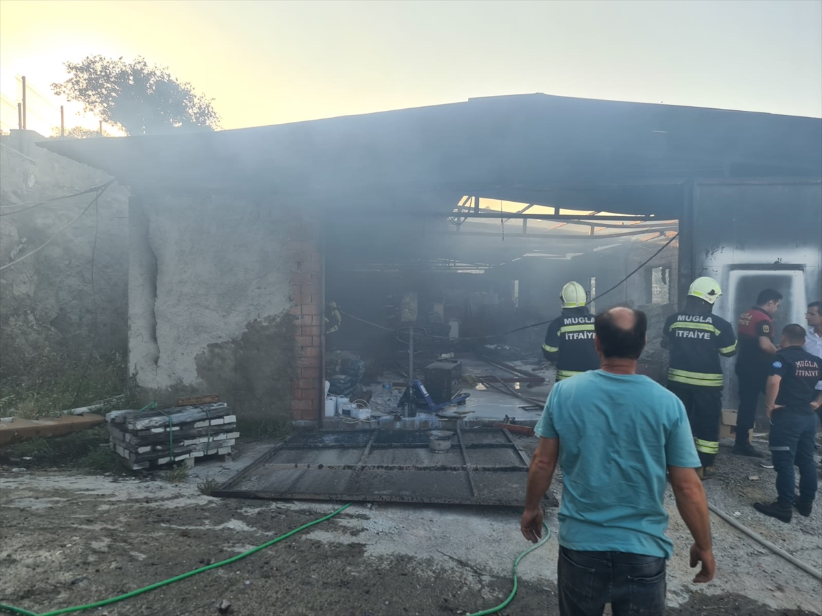 Bodrum’da depoda çıkan yangın söndürüldü