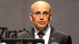 Ekonomistler kritik 18 ayı değerlendirdi: Mehmet Şimşek ne yapmalı?