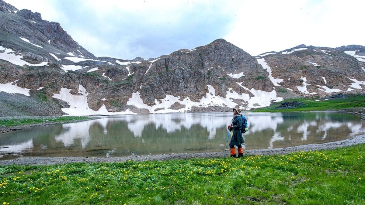 Fatma Hatun Buzul Gölü doğaseverleri cezbediyor