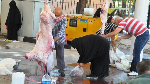 Kasaplardan “Kurban etini poşete koymayın” uyarısı