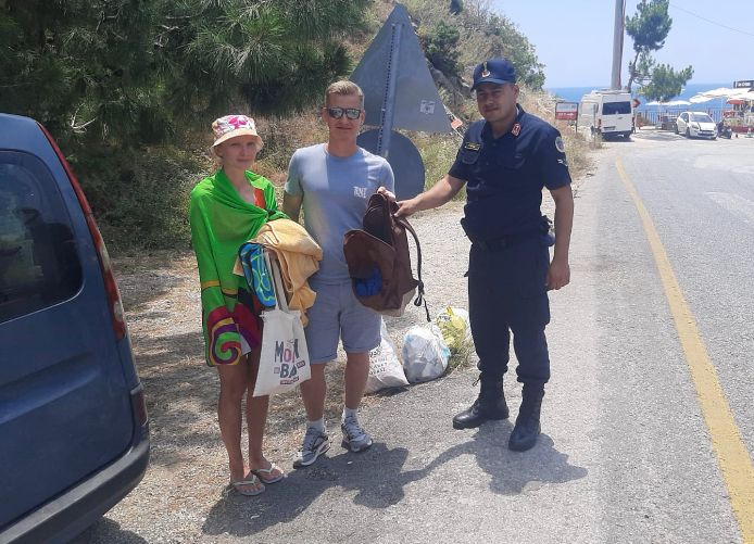 Muğla’da Rus turistin çantasını çaldığı iddia edilen şüpheli yakalandı