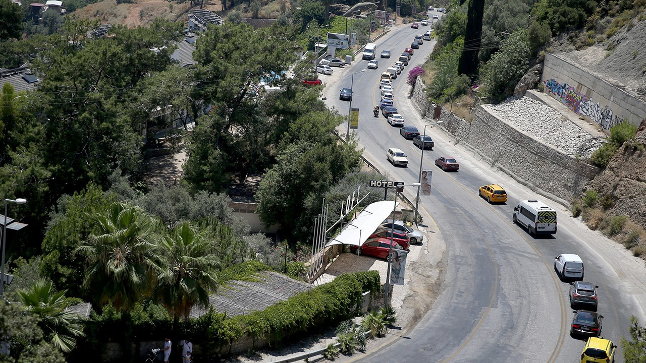 Muğla’ya üç günde 113 bine yakın araç girdi