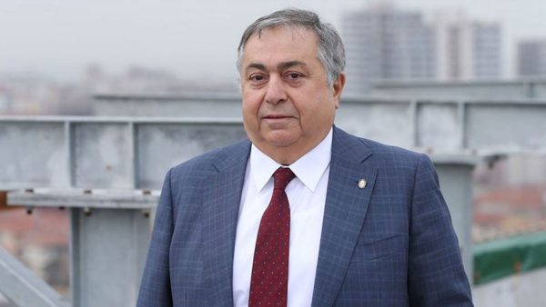 “Önüne gelenin müteahhit olması engellenmeli”