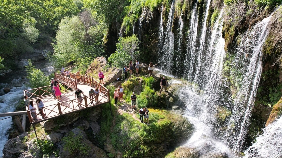 Şelaleler diyarı Yahyalı’ya bu yıl 500 bin ziyaretçi bekleniyor
