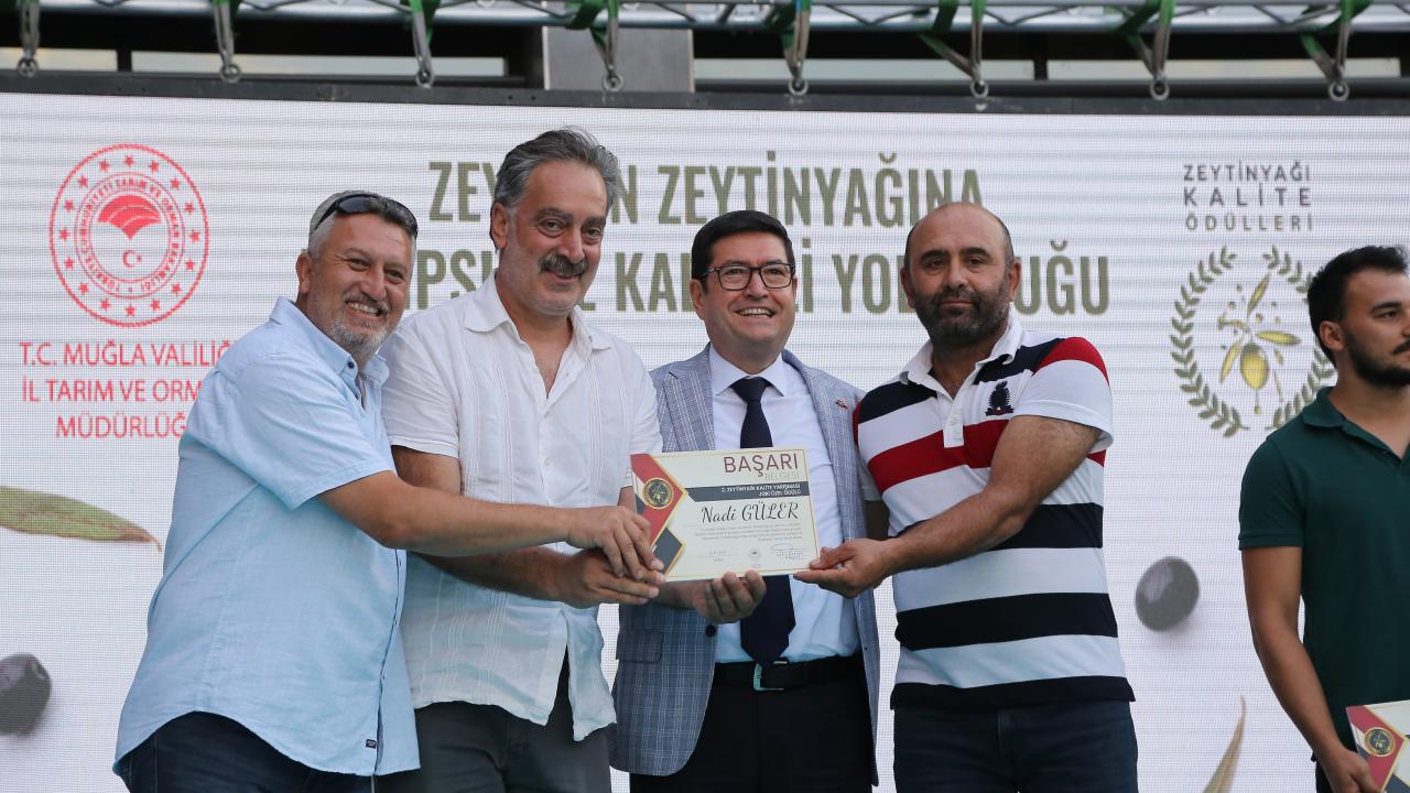 Muğla’da en iyi zeytinyağı üreticileri ödüllendirildi