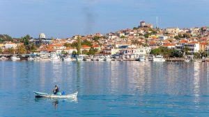 Yerli turistten Ayvalık akını