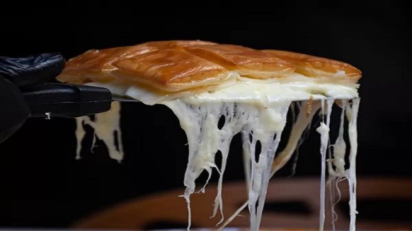 Akışkanlı Toptan Börek