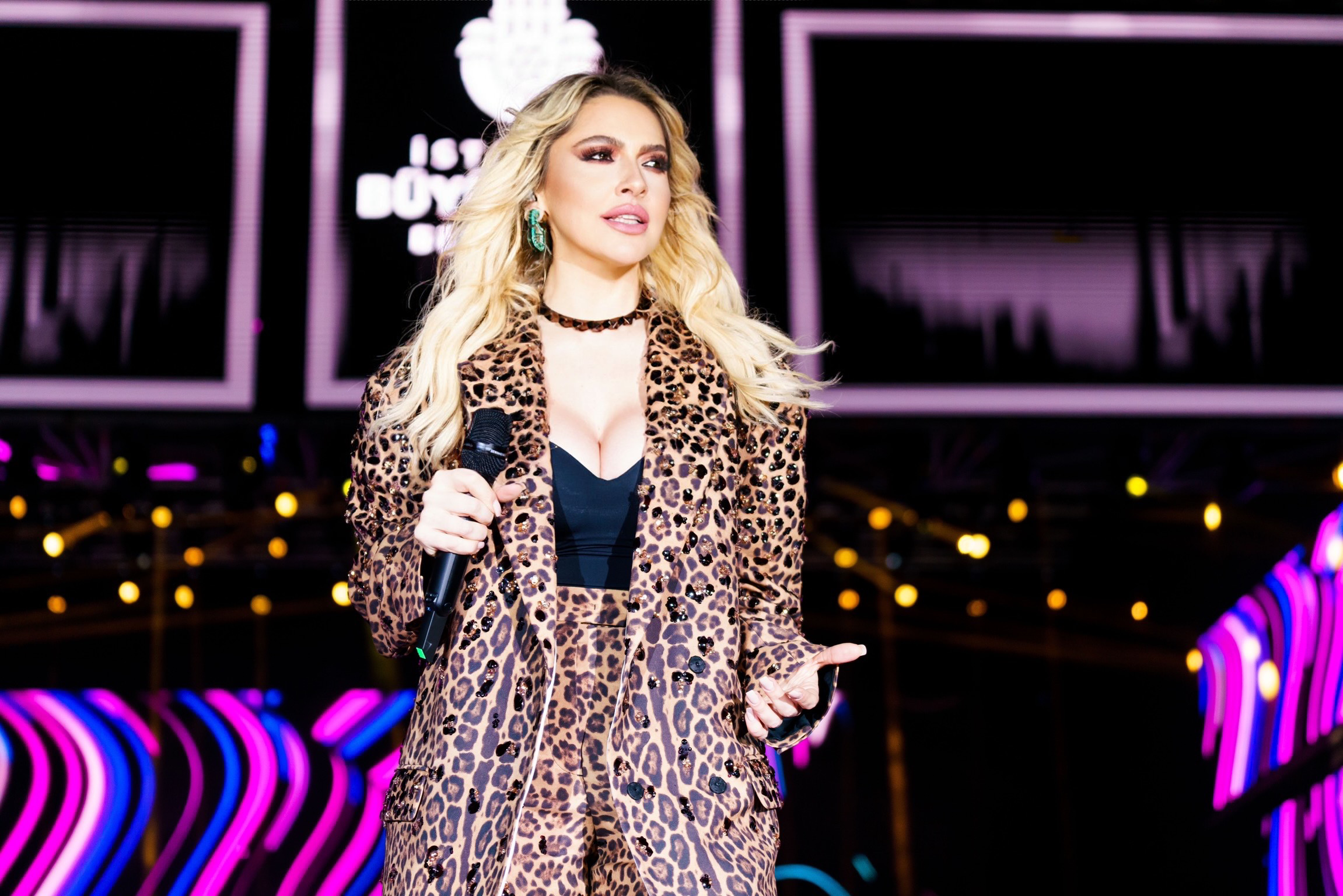 HADİSE, Bodrum Antik Tiyatro’da