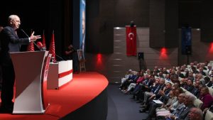 CHP’de yüzleşme toplantısı