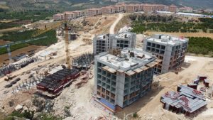 Deprem konutlarını maliyet hesabı vurabilir